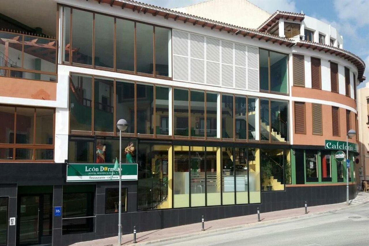 Leon Dormido Rooms & Apartments Polop Exterior foto