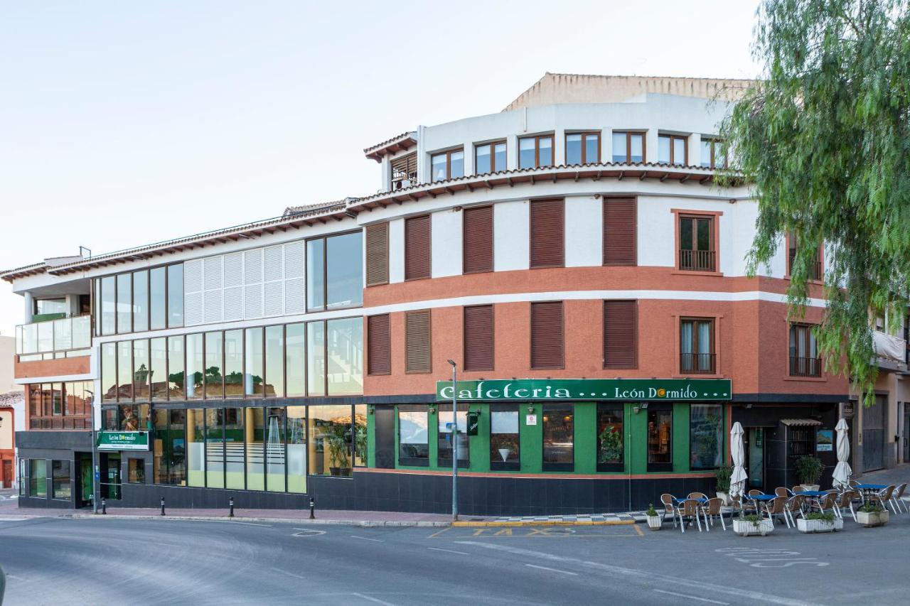 Leon Dormido Rooms & Apartments Polop Exterior foto