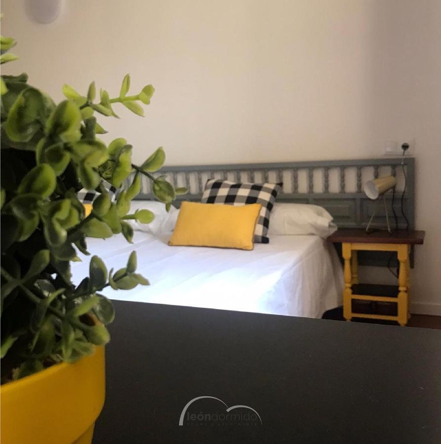 Leon Dormido Rooms & Apartments Polop Exterior foto