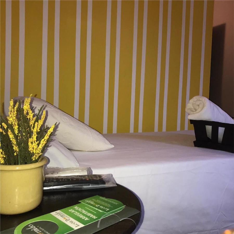 Leon Dormido Rooms & Apartments Polop Exterior foto